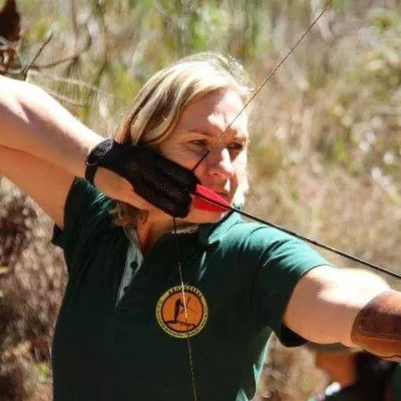 Jovem arqueira bate recorde brasileiro na sua segunda competição