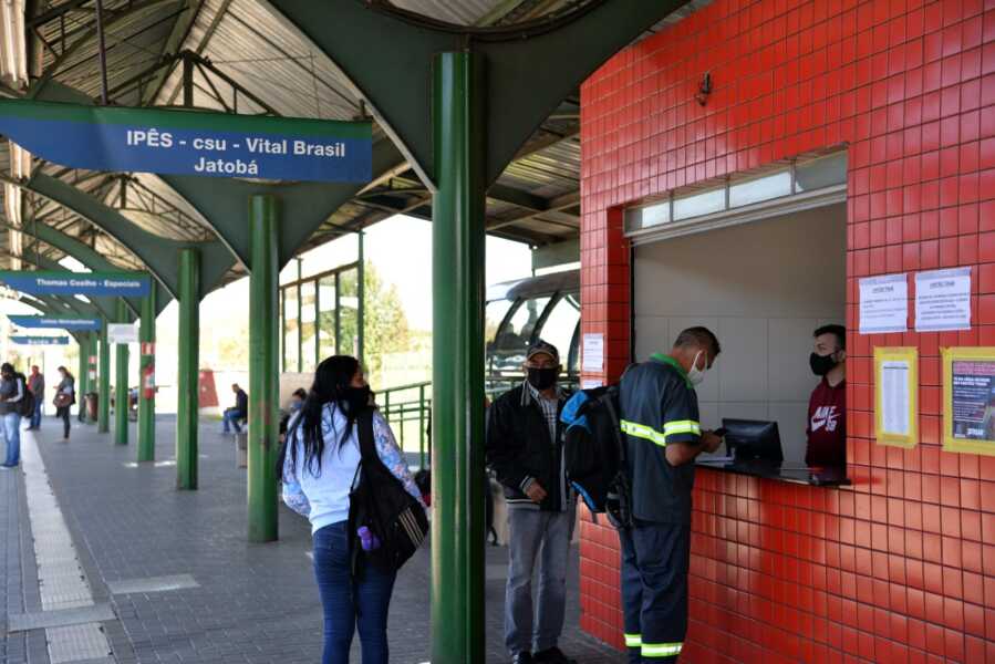 TRIAR já emitiu mais de 1.000 novos cartões transporte em 10 dias