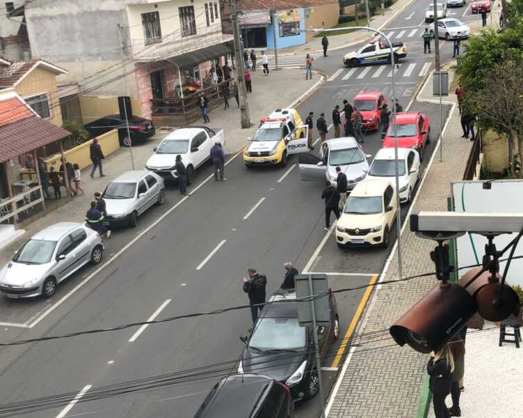 Assaltante envolvido em perseguição no Centro é preso pela PM