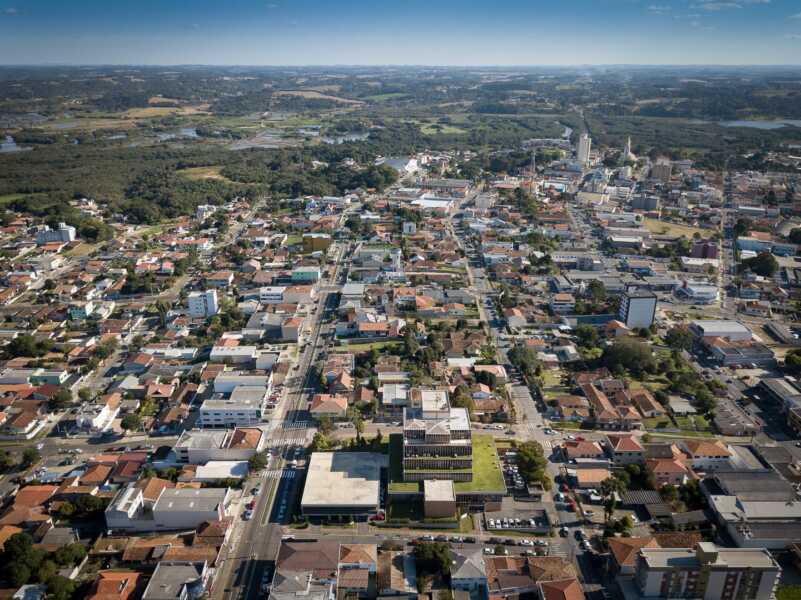 Saiba como ficam os serviços no feriado municipal desta terça-feira