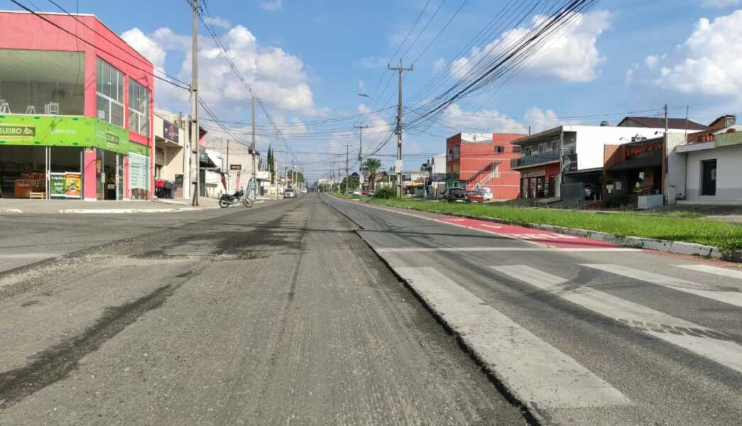 SMOP executa recape asfáltico em várias ruas e moradores pedem serviço em outras vias