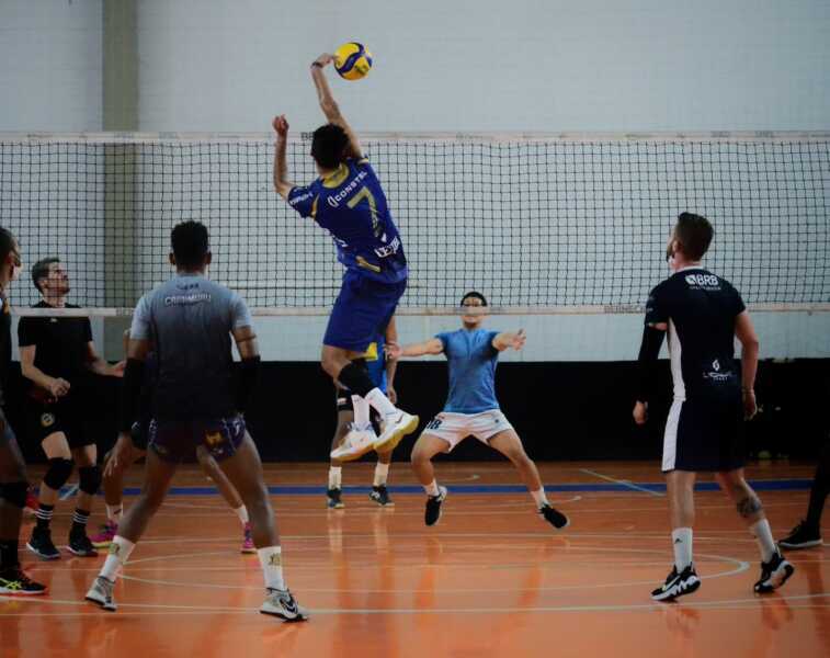 Voleibol masculino estreia na Superliga B no dia 22 de janeiro