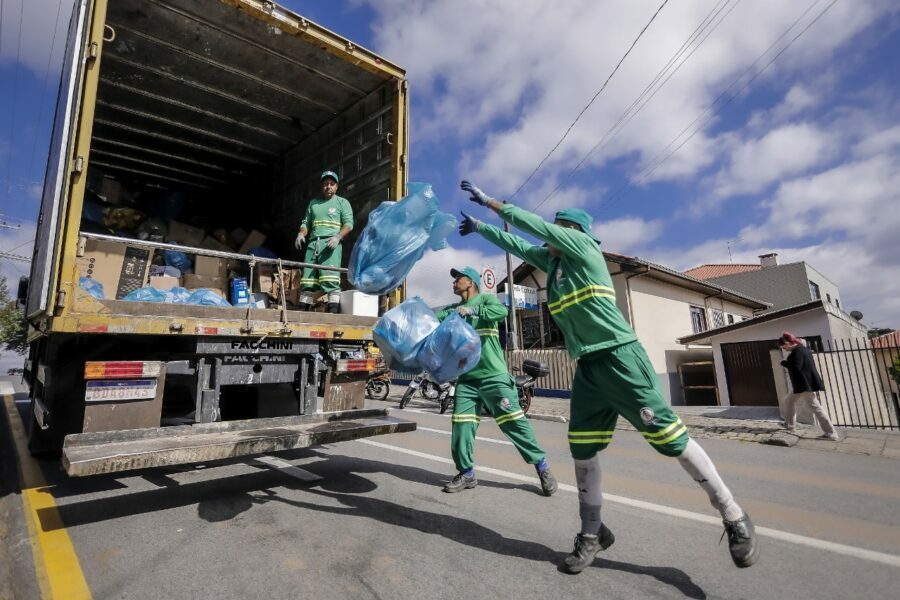 Queda na coleta de recicláveis alerta para risco de coleta e descarte clandestinos