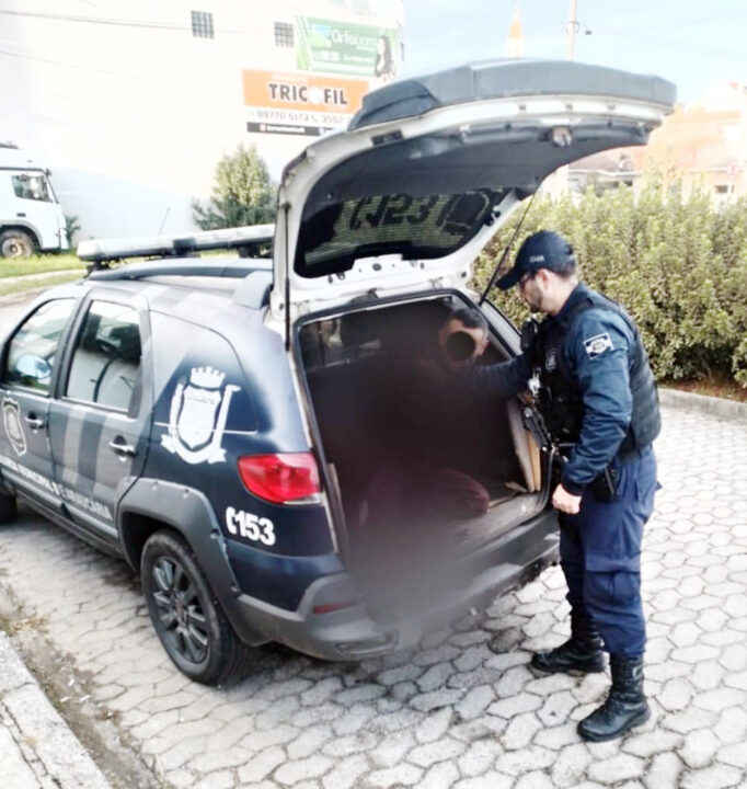 GM prende homem com mandado que foi ao Fórum para “assinar”   