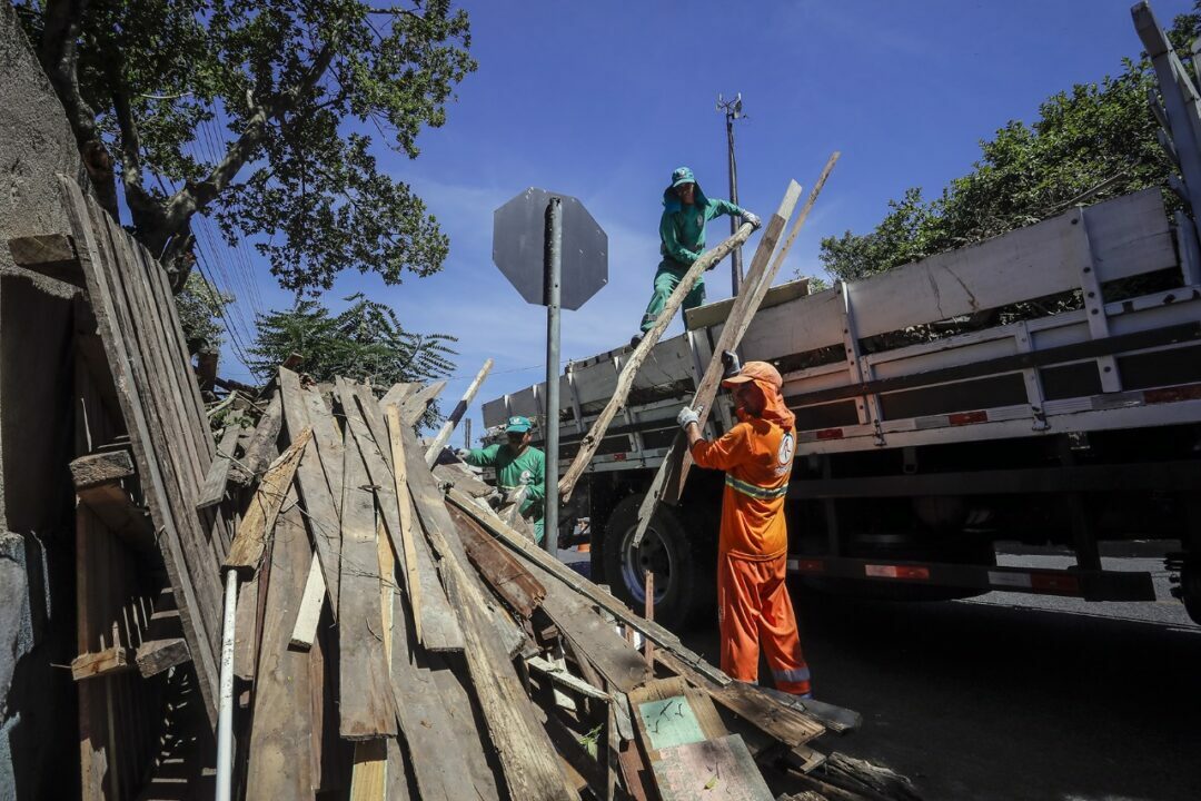 Prefeitura atendeu a 5.086 pedidos de coleta agendada de materiais volumosos no 1º semestre de 2022