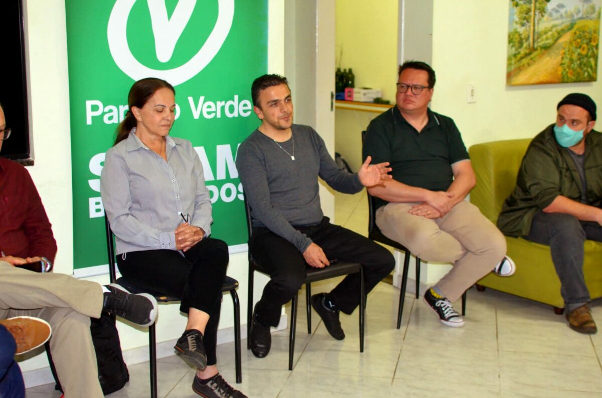 Deputado Aliel visita verdes de Araucária