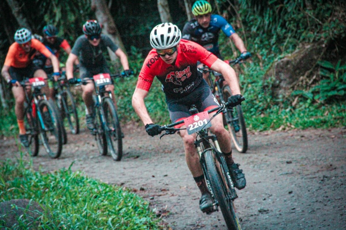 Equipe de ciclismo Squad D2 de Araucária fez bonito em prova de Mountain Bike no litoral paranaense