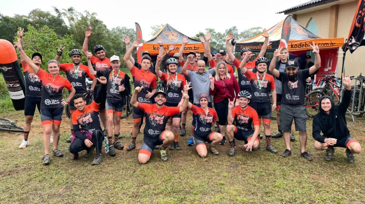 Equipe de ciclismo Squad D2 de Araucária fez bonito em prova de Mountain Bike no litoral paranaense