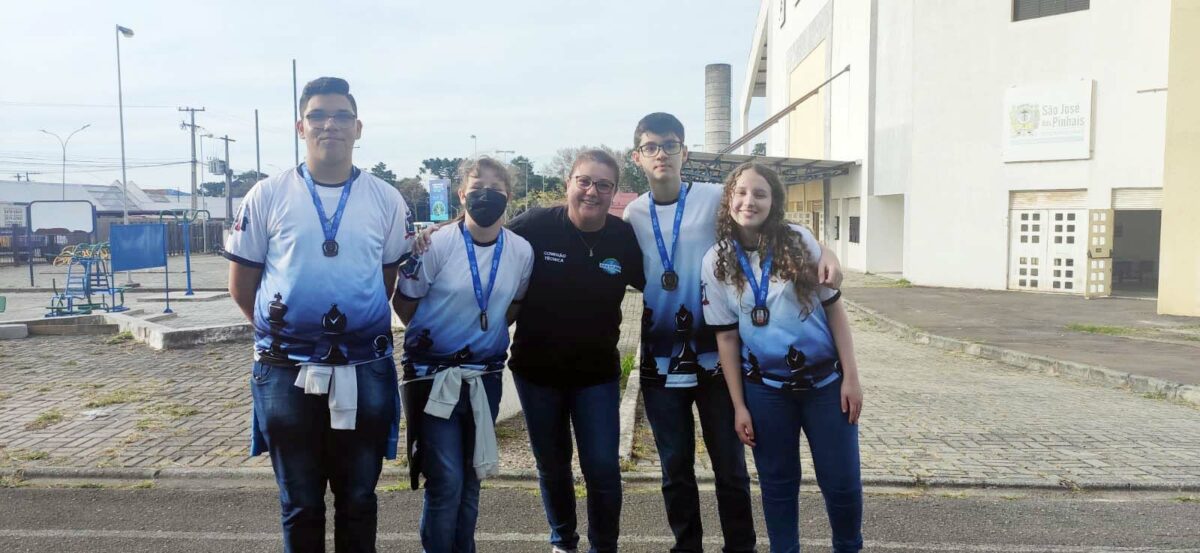 Xadrez é ouro no Circuito Escolar de São José dos Pinhais