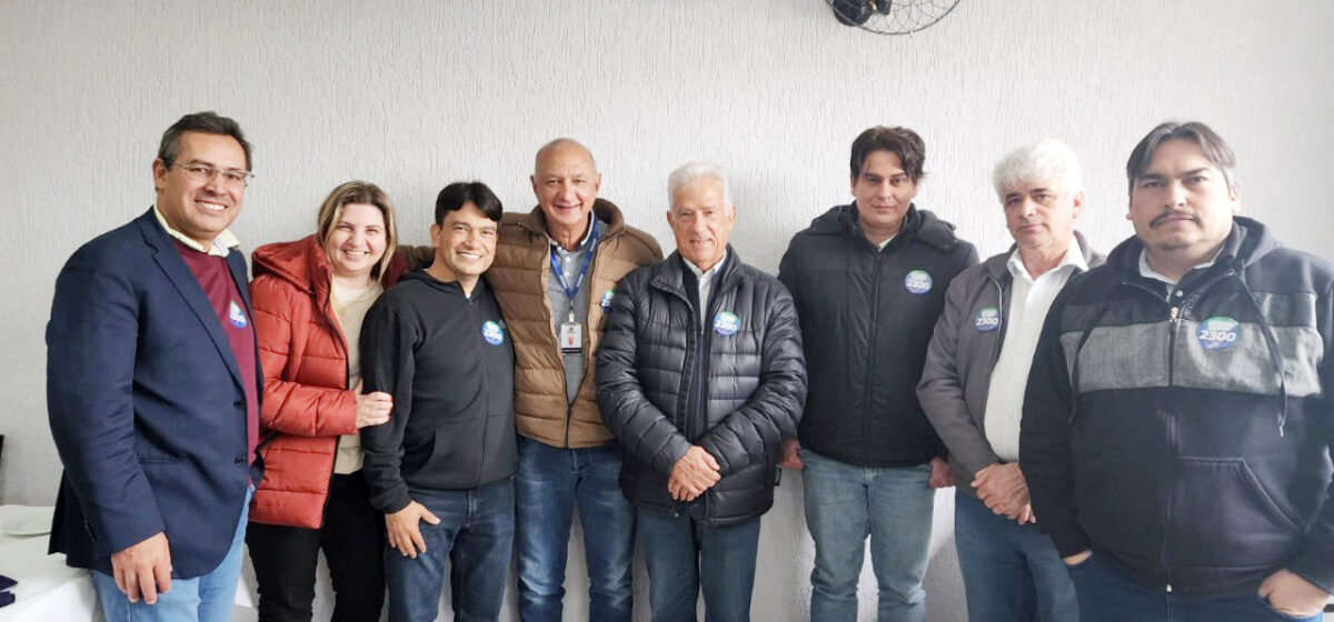 Rubens Bueno visita Araucária e recebe o apoio de Hissam