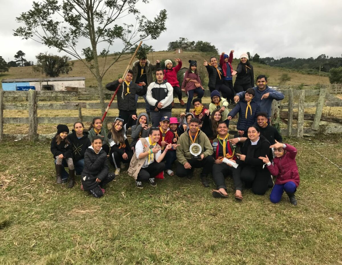 Dia Mundial dos Desbravadores é comemorado em Araucária