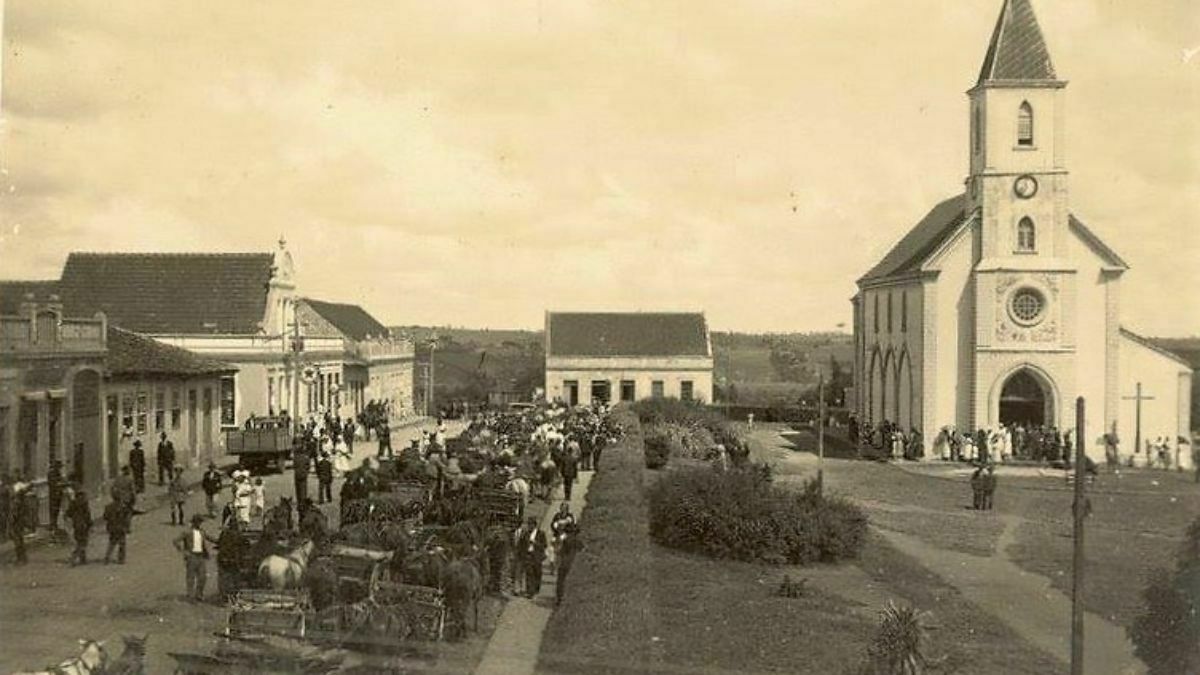 Praça Dr. Vicente Machado