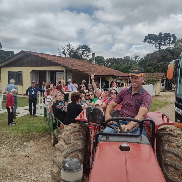 Caminhos do Guajuvira 13 lugares para conhecer o turismo rural em Araucária_Frutas Brongel_2