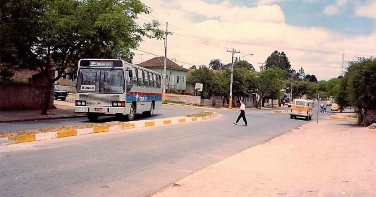 Terezinha Poly: A esquina da Victor com Archelau