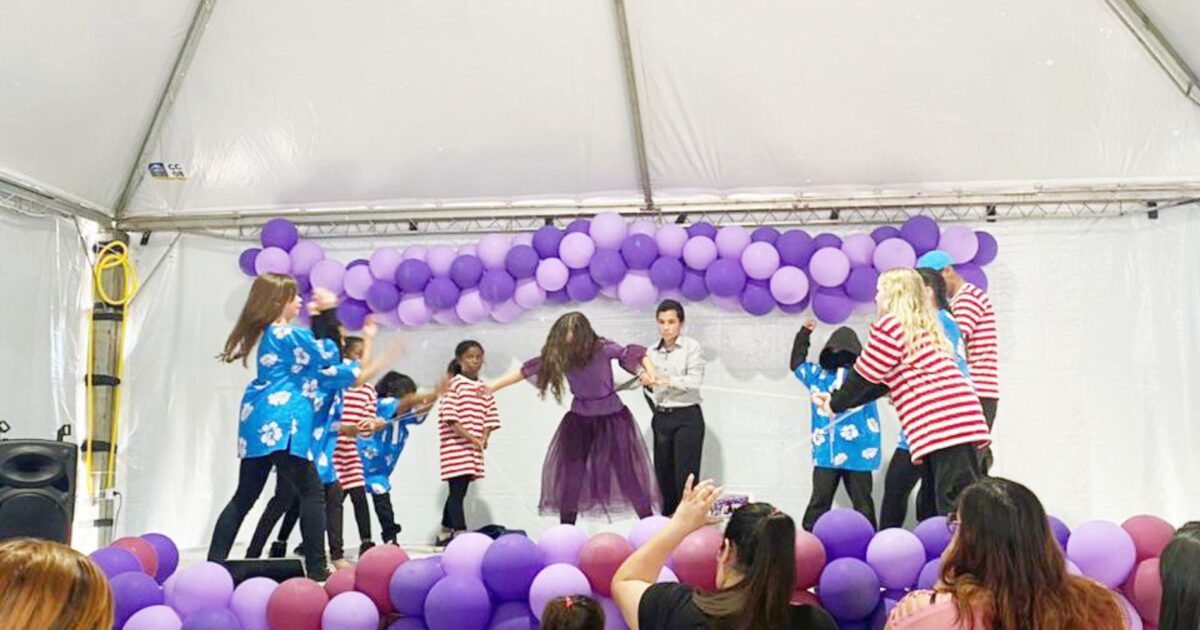 Instituto Schnorr apresenta teatro com a temática “violência contra a mulher”