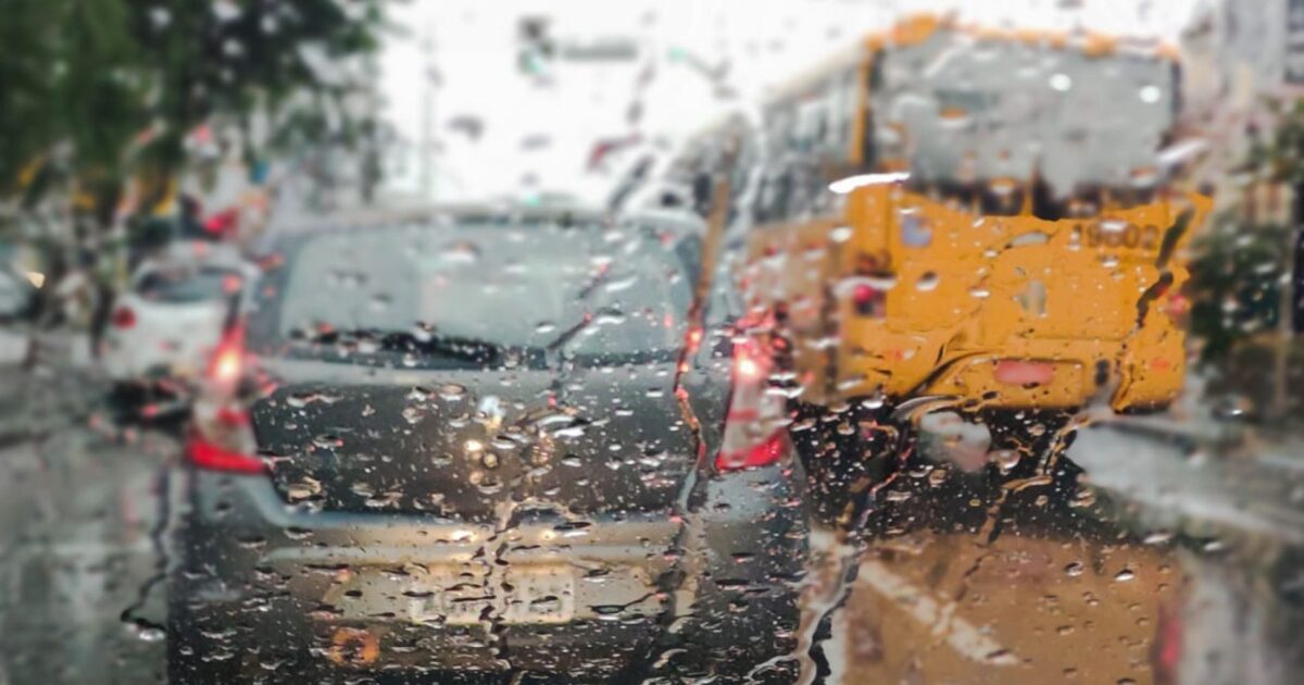 Previsão do tempo marca chuva para todo o final de semana