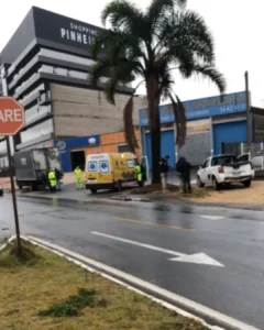 Acidente envolvendo três veículos na Rodovia do Xisto