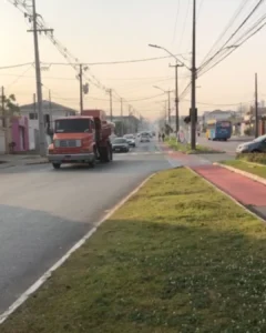 Trânsito intenso foi registrado na rotatória do Maranhão