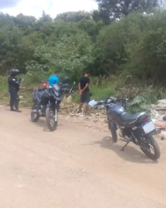 Dois homens foram presos após praticarem direção perigosa próximo ao Colégio Rocha Pombo