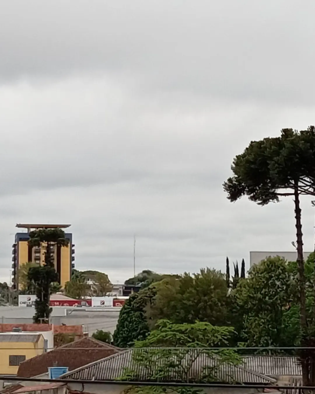 Temperatura no domingo (06/10) pode chegar a 23°C