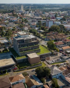 Dr. Gustavo prioriza perfil técnico em montagem de secretariado